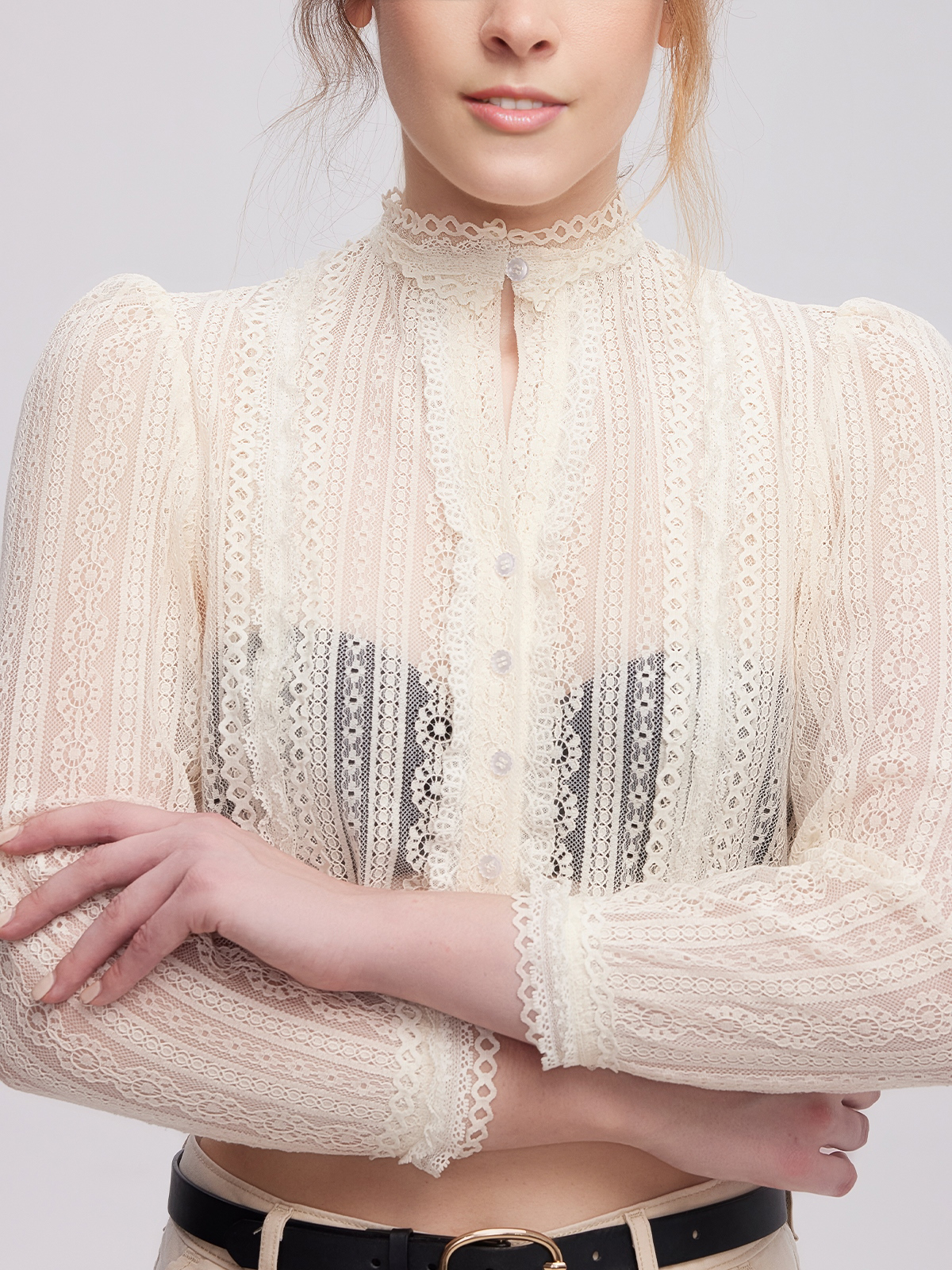 Dirndl mit Ärmel in Beige – ein zeitloser Look
