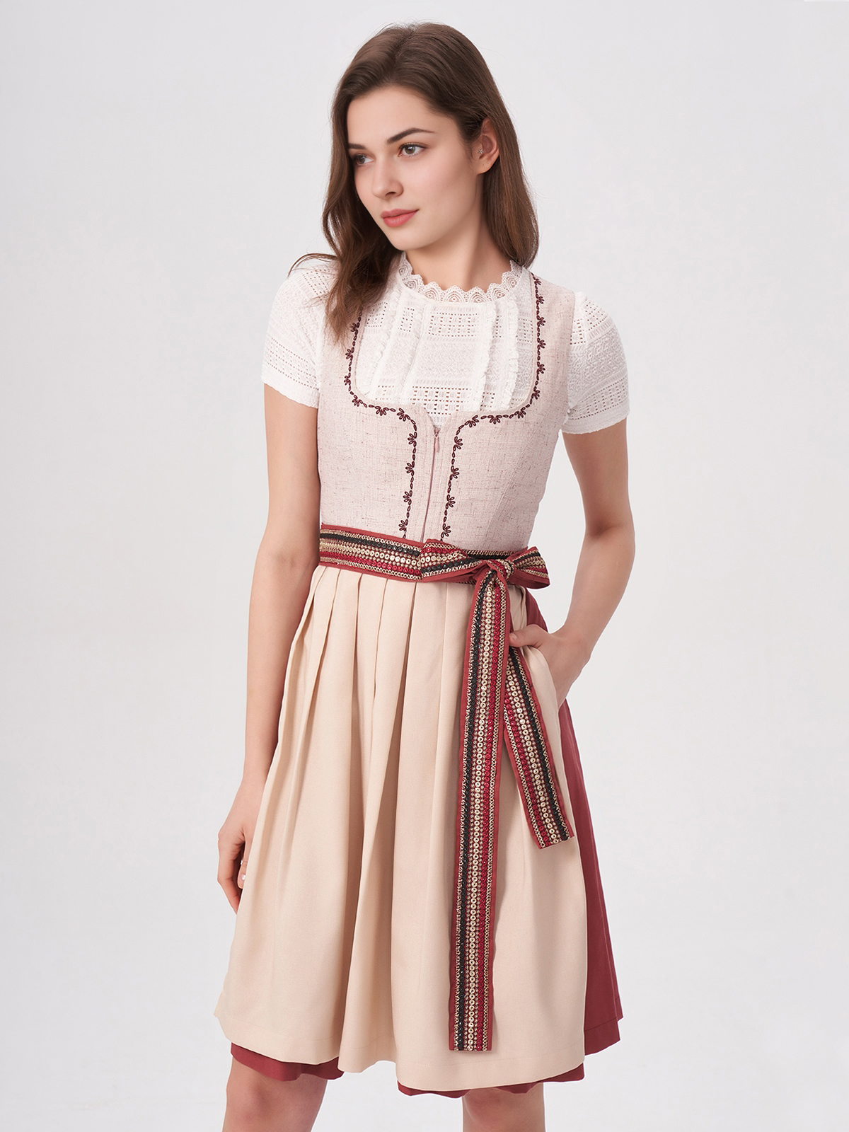 Modernes einfarbiges Dirndl in Rosa