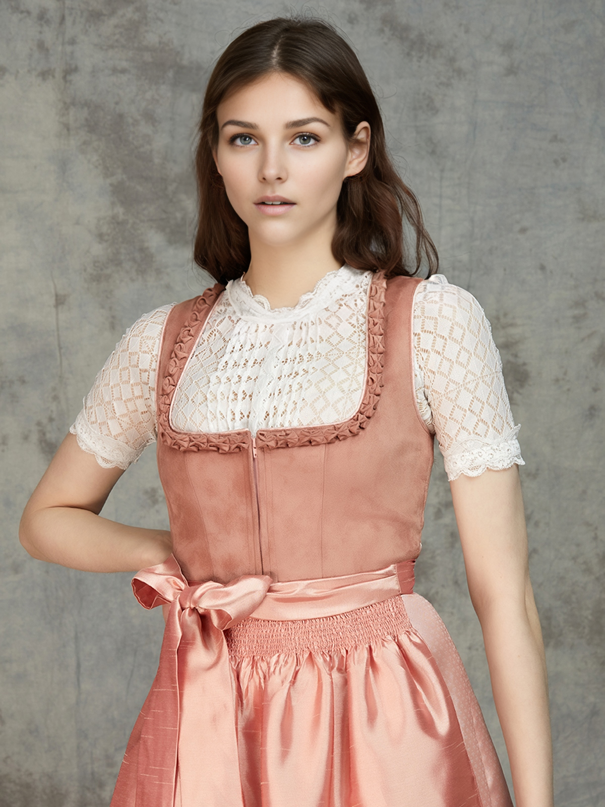 Dirndl Waldgrün mit rosa Akzenten