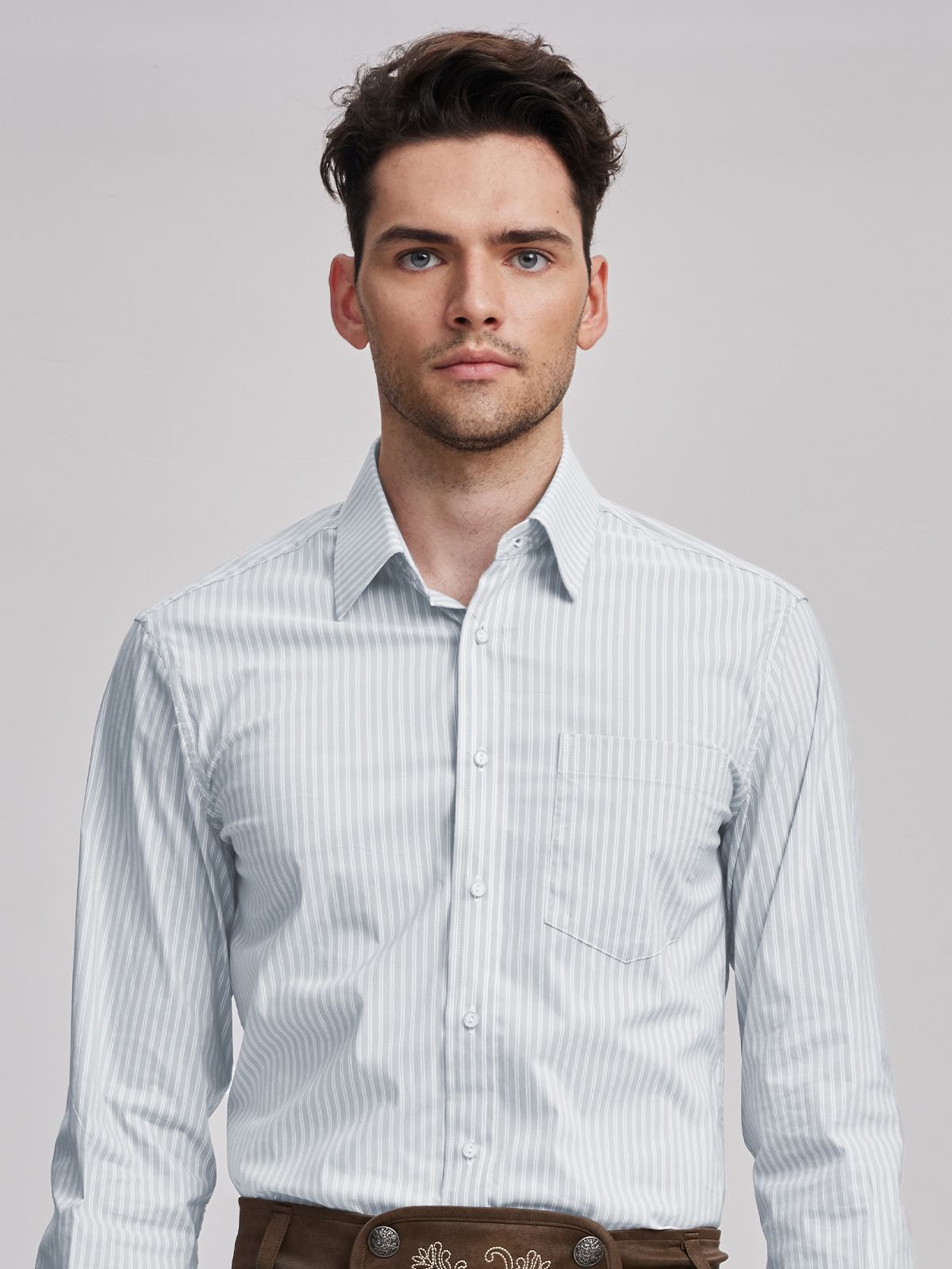 Dirndlbluse in Grau