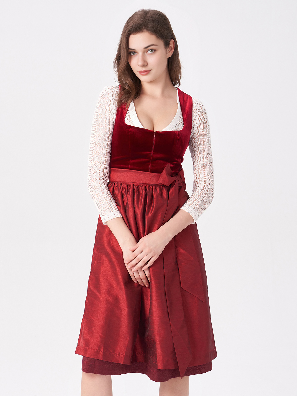 Modernes Dirndl in Rot