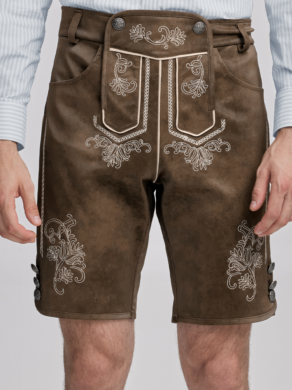 Modernes Dirndl in dunkelgrau mit schlanker Silhouette