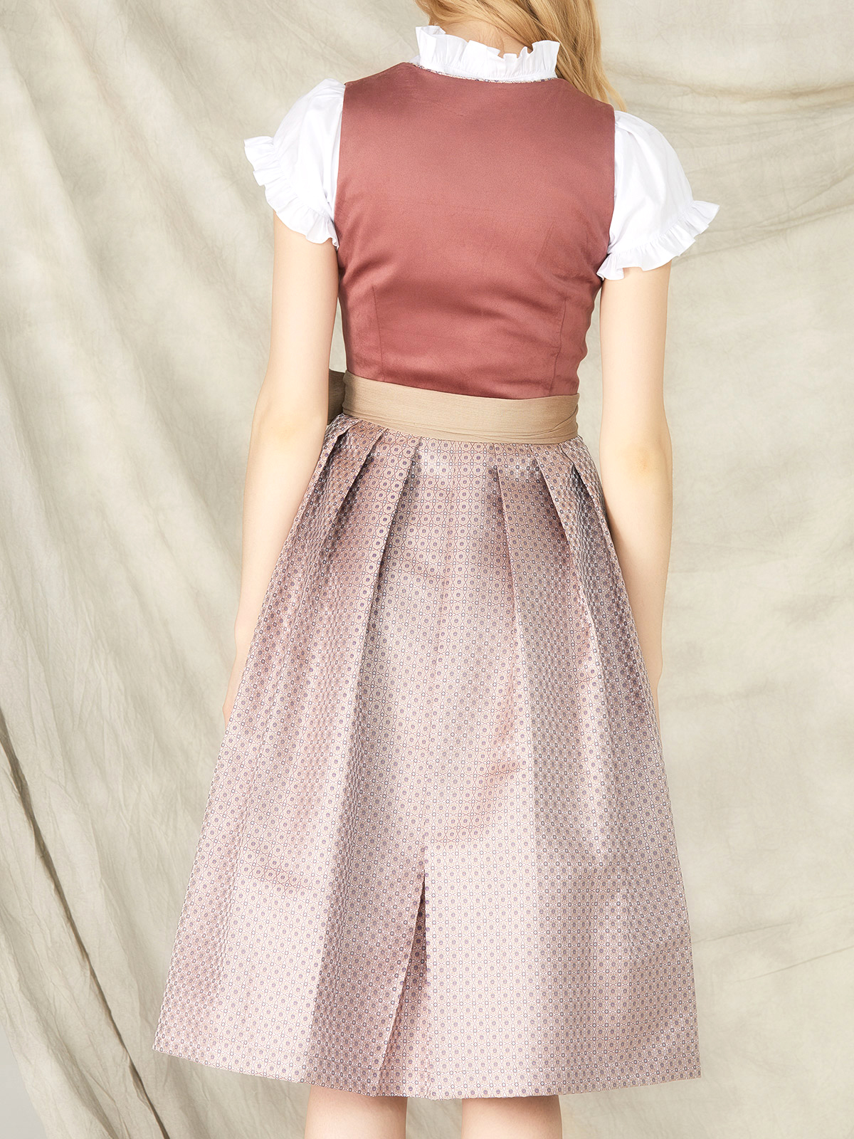 Elegantes rosa Dirndl